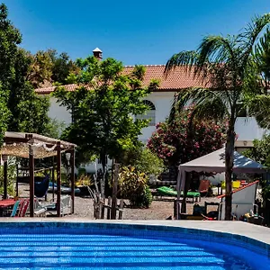Aparthotel Nido Aguila Blanca, Guaro